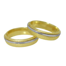 Aliança de Casamento em Ouro Amarelo 18K com Fio em Ouro Branco