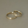 Aliança de Casamento em Ouro Amarelo 18K com Friso Diamantado e Brilhantes