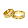 Aliança de Casamento em Ouro Amarelo 18K Reta com Frisos e Brilhante